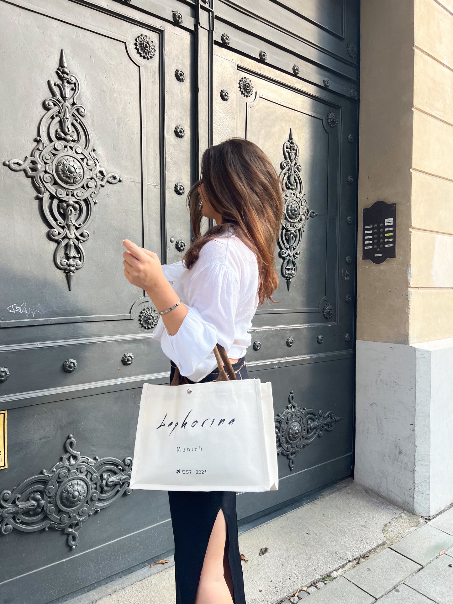 Signature Tote Bag M
