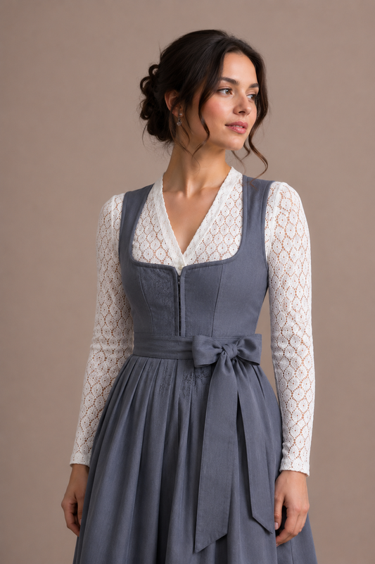 Dirndlbluse « Agatha »